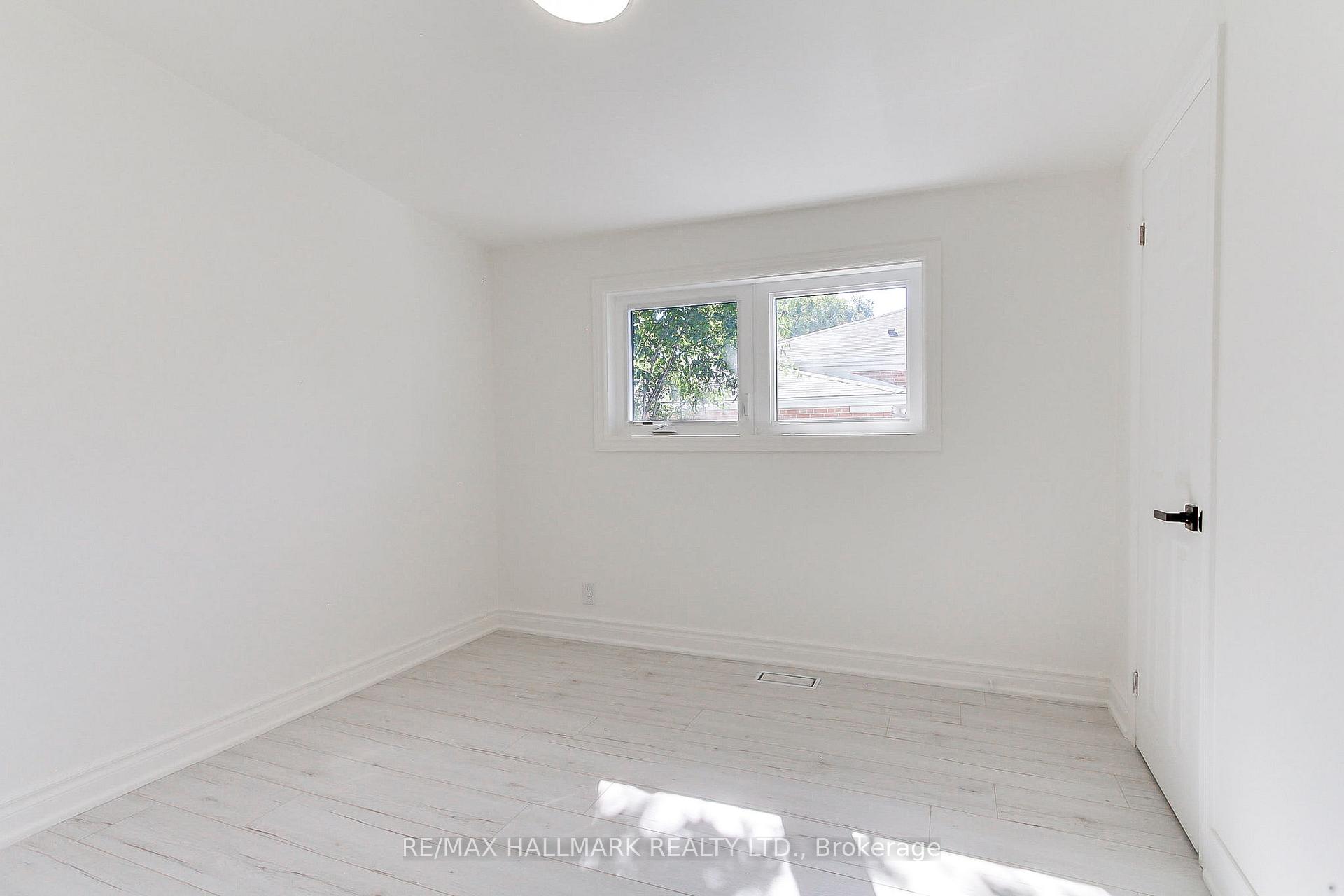 Photo 31 of 25 Knowles Crescent, Aurora, Aurora Highlands — HOMEH