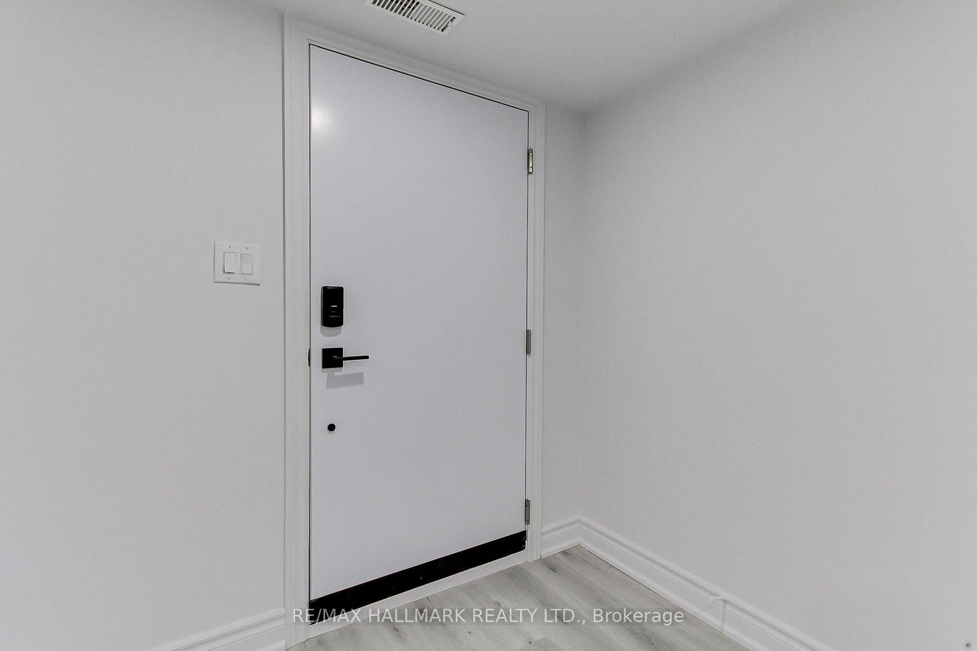 Photo 34 of 25 Knowles Crescent, Aurora, Aurora Highlands — HOMEH