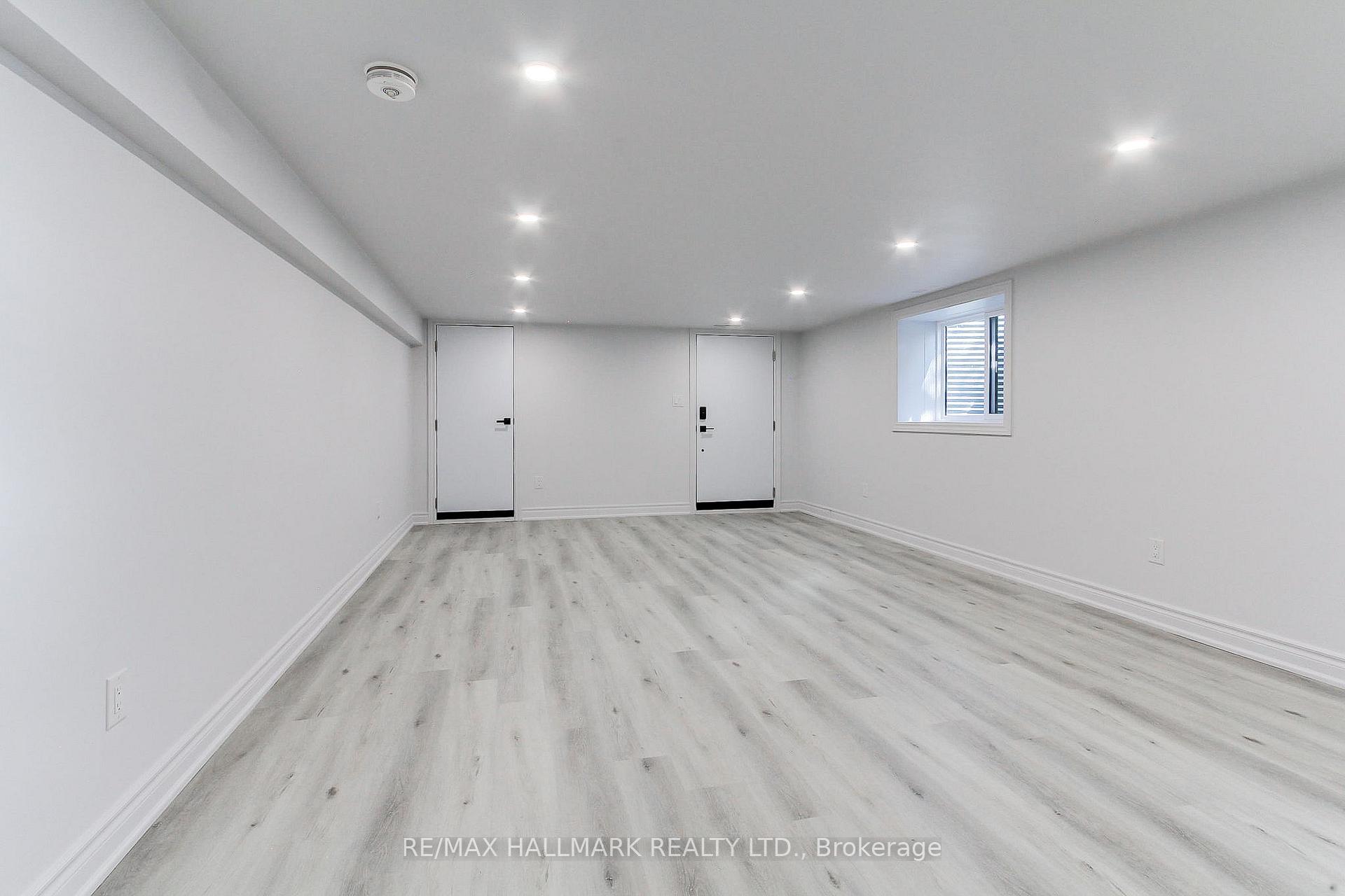 Photo 33 of 25 Knowles Crescent, Aurora, Aurora Highlands — HOMEH