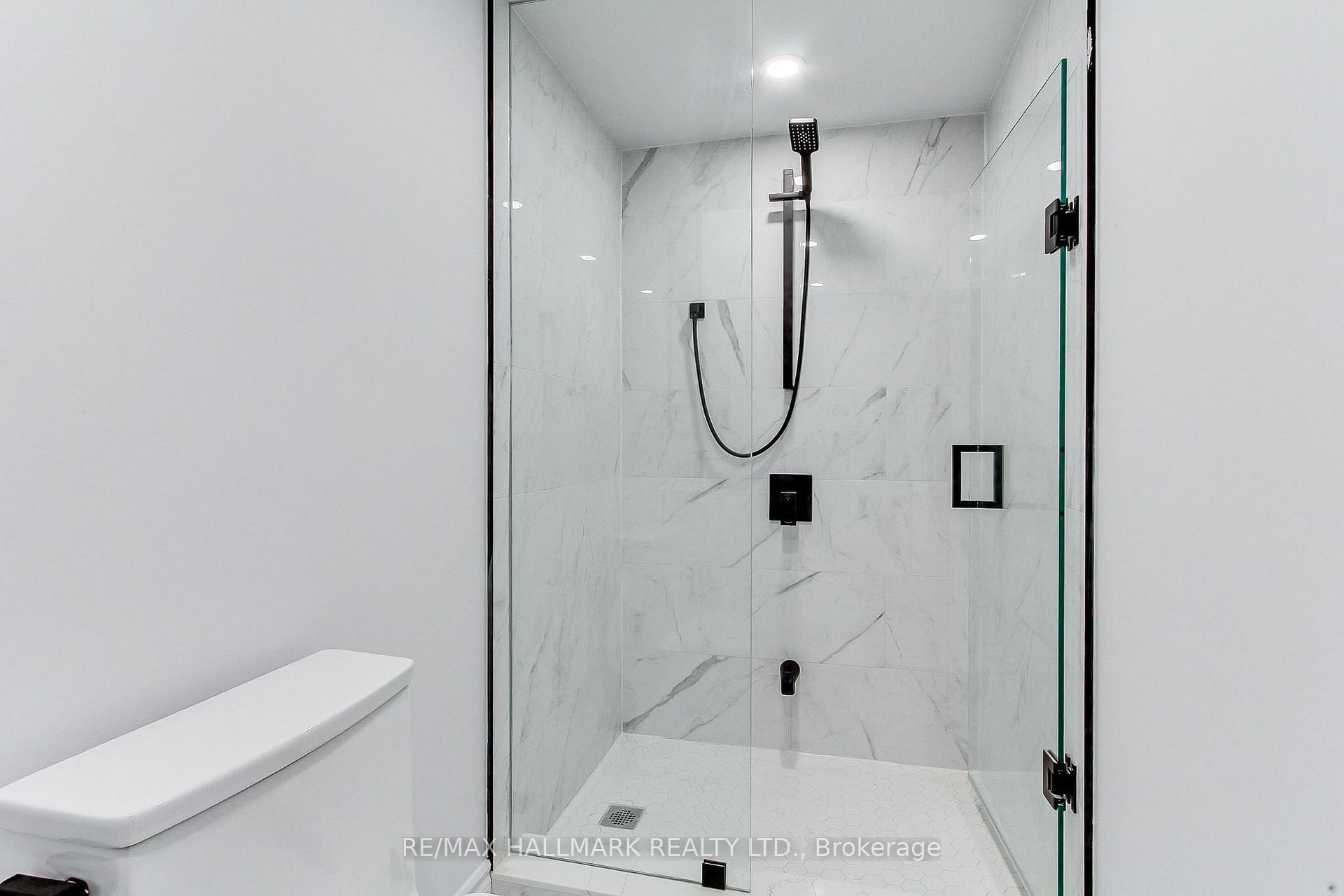 Photo 37 of 25 Knowles Crescent, Aurora, Aurora Highlands — HOMEH