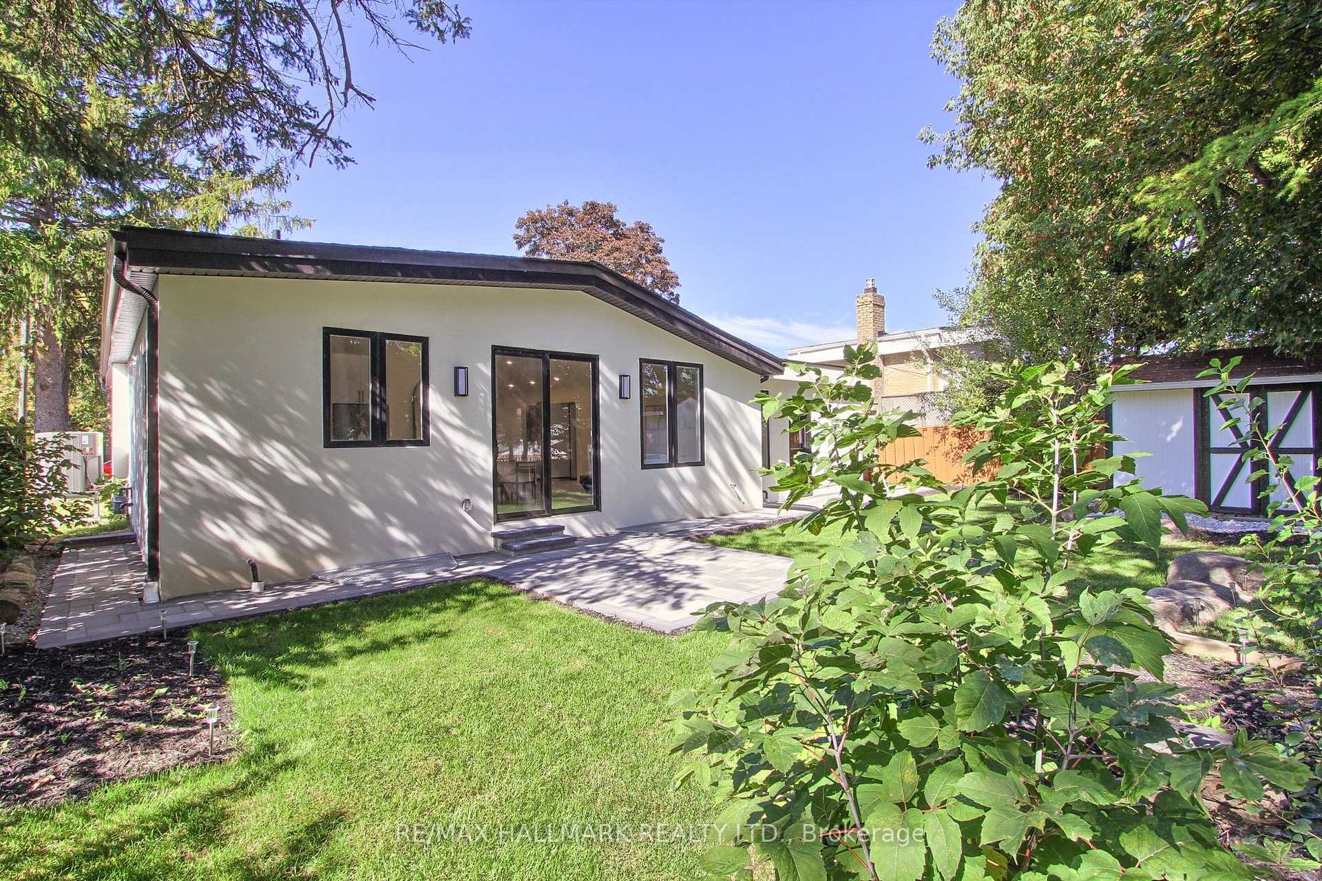 Photo 43 of 25 Knowles Crescent, Aurora, Aurora Highlands — HOMEH