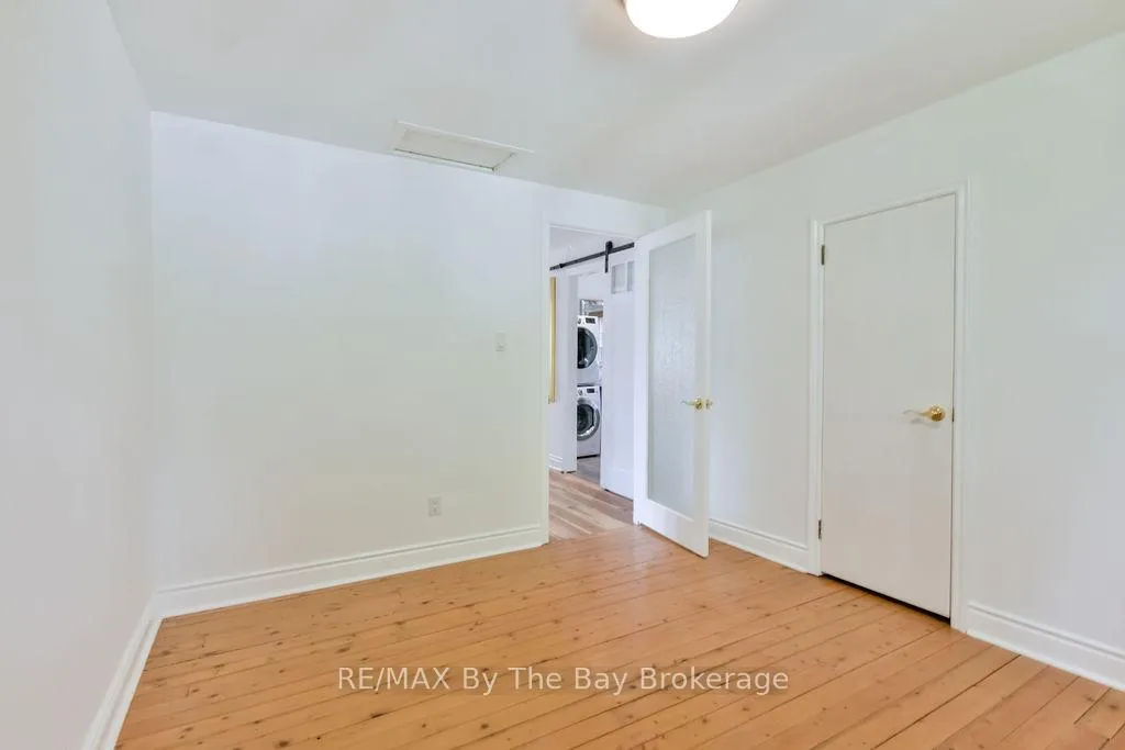 Photo 14 of Unit 3, 1067 Mosley Street, Wasaga Beach — HOMEH