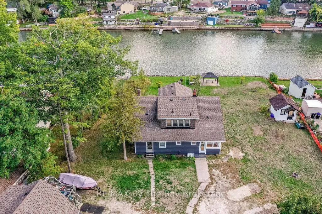 Photo 20 of Unit 3, 1067 Mosley Street, Wasaga Beach — HOMEH