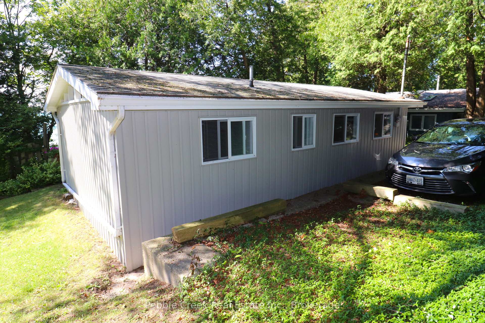 Photo 2 of 83815A Dickson Street, Ashfield-Colborne-Wawanosh, Ashfield — HOMEH