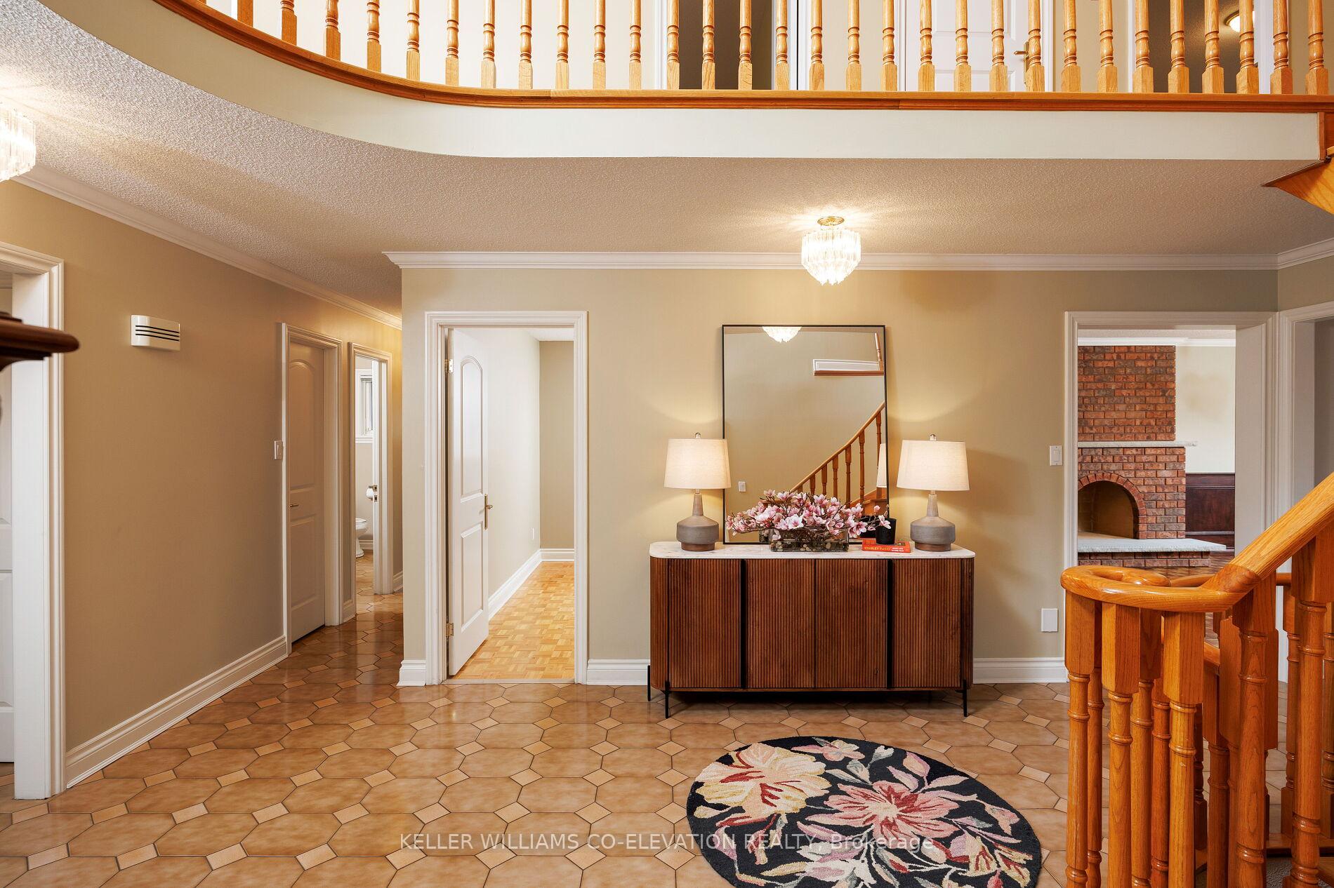 Photo 7 of 73 Queenston Crescent, Vaughan, East Woodbridge — HOMEH