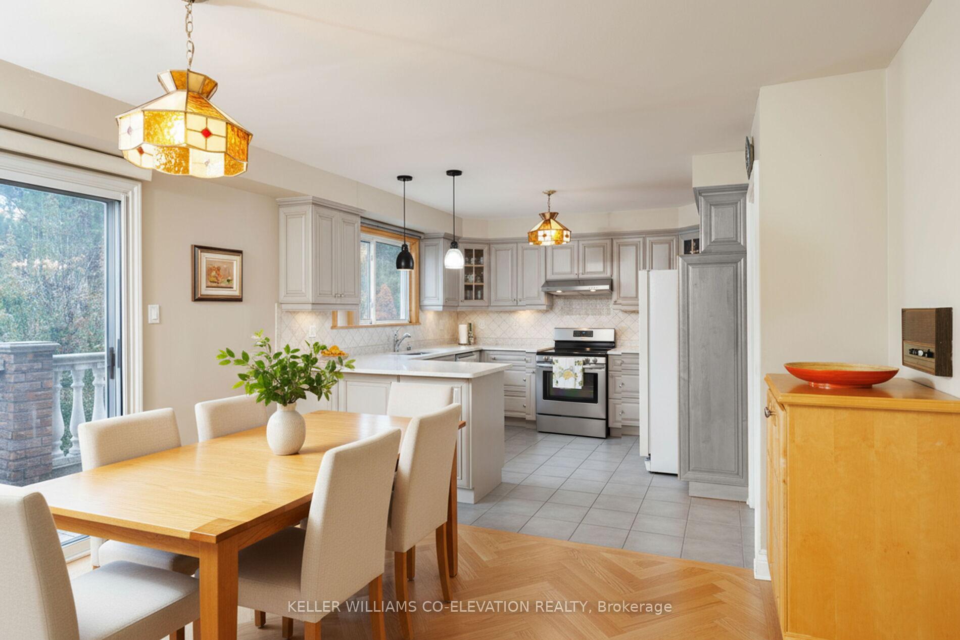 Photo 13 of 73 Queenston Crescent, Vaughan, East Woodbridge — HOMEH