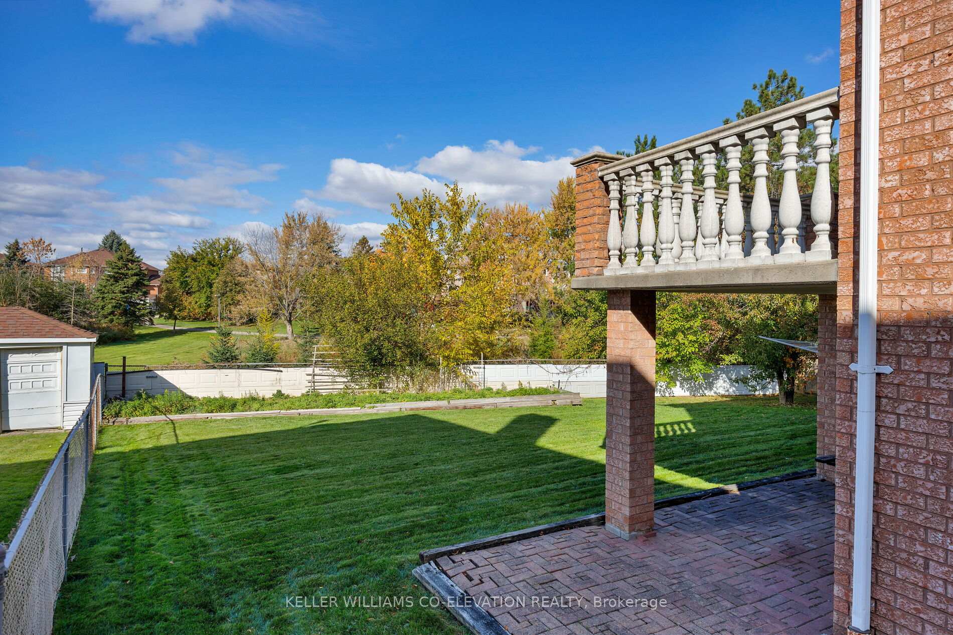 Photo 45 of 73 Queenston Crescent, Vaughan, East Woodbridge — HOMEH