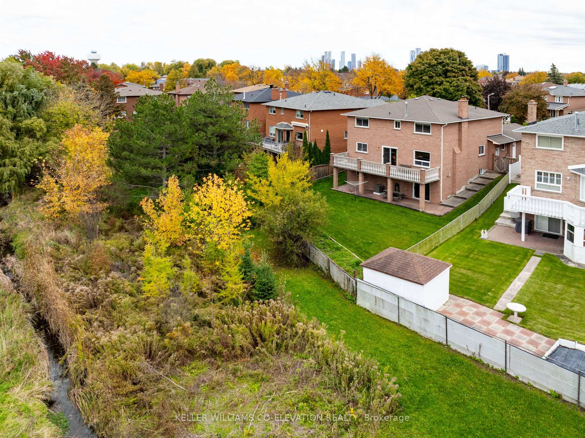 Photo 48 of 73 Queenston Crescent, Vaughan, East Woodbridge — HOMEH
