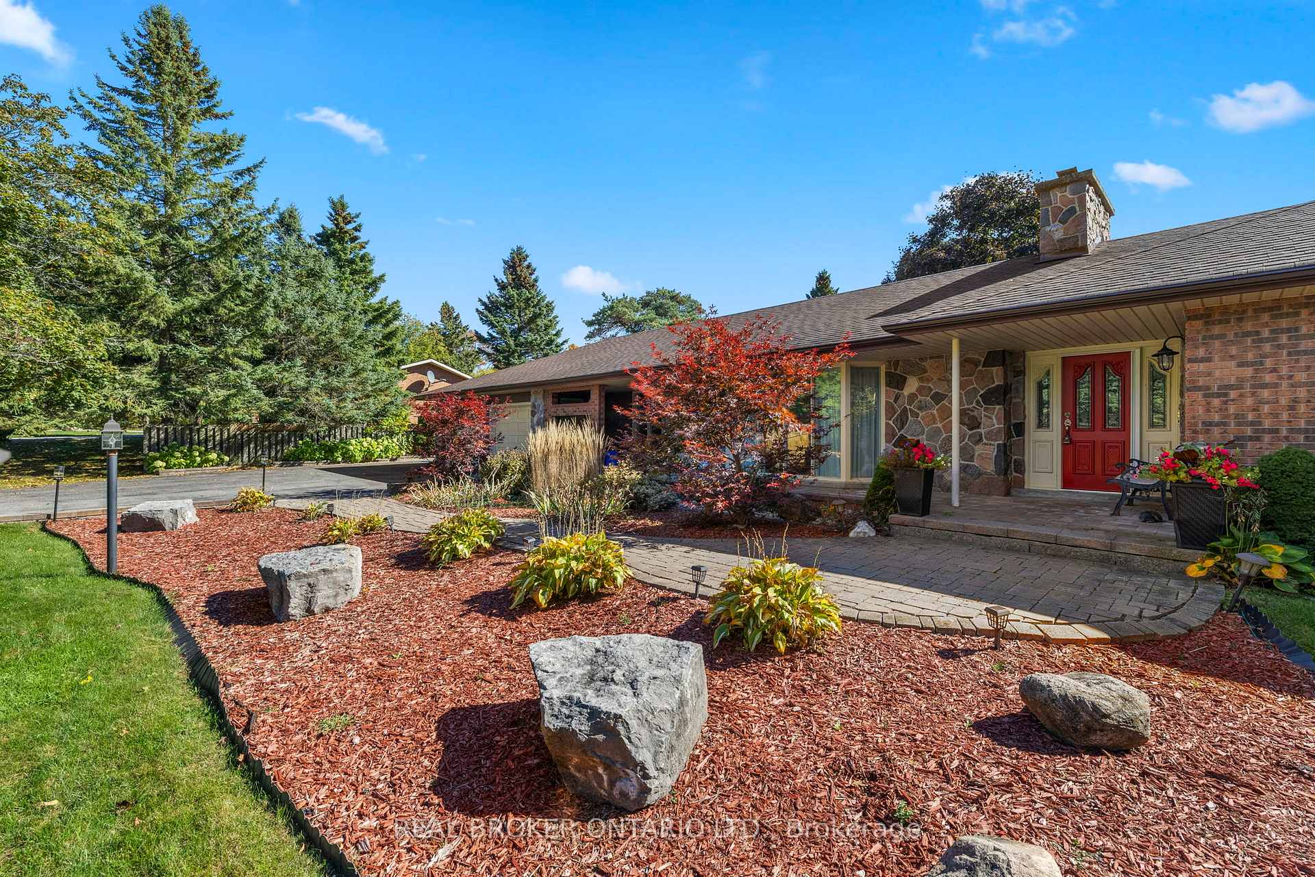 Photo 2 of 309 Wagg Road, Uxbridge, Rural Uxbridge — HOMEH