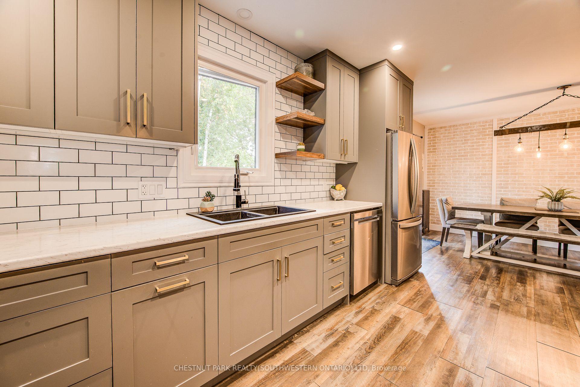 Photo 14 of 1105 Queen's Bush Road, Wellesley — HOMEH
