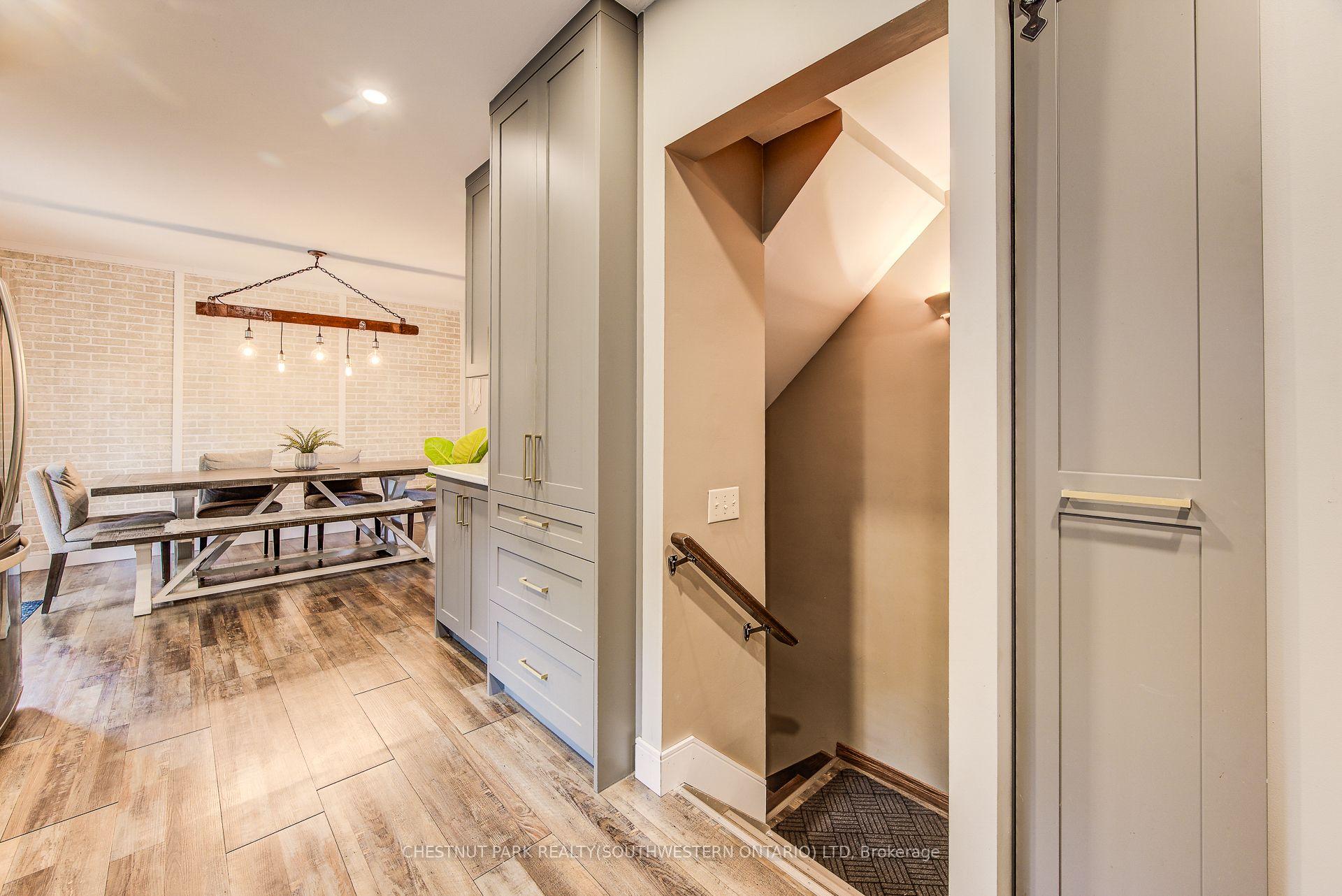Photo 15 of 1105 Queen's Bush Road, Wellesley — HOMEH