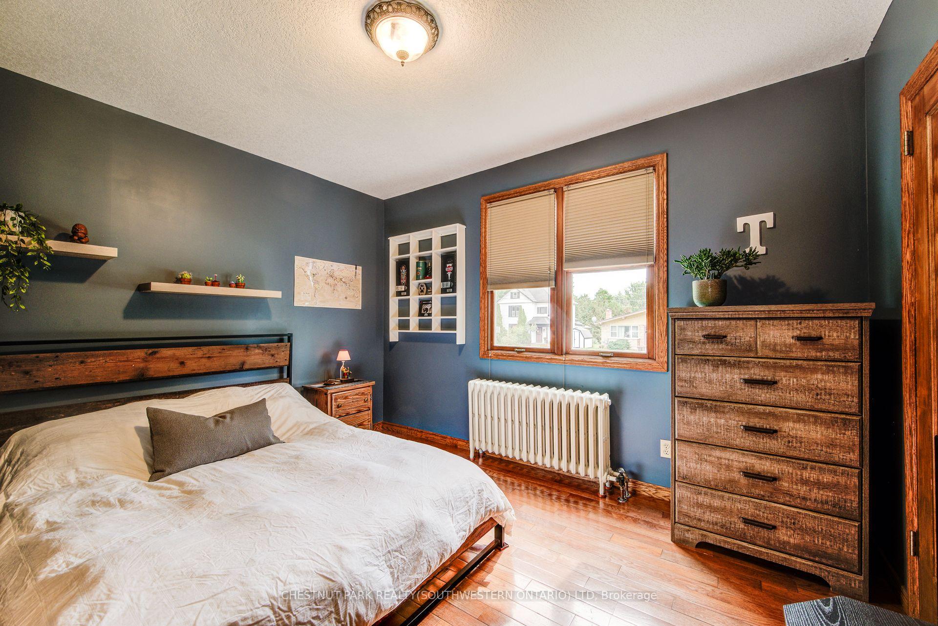 Photo 16 of 1105 Queen's Bush Road, Wellesley — HOMEH