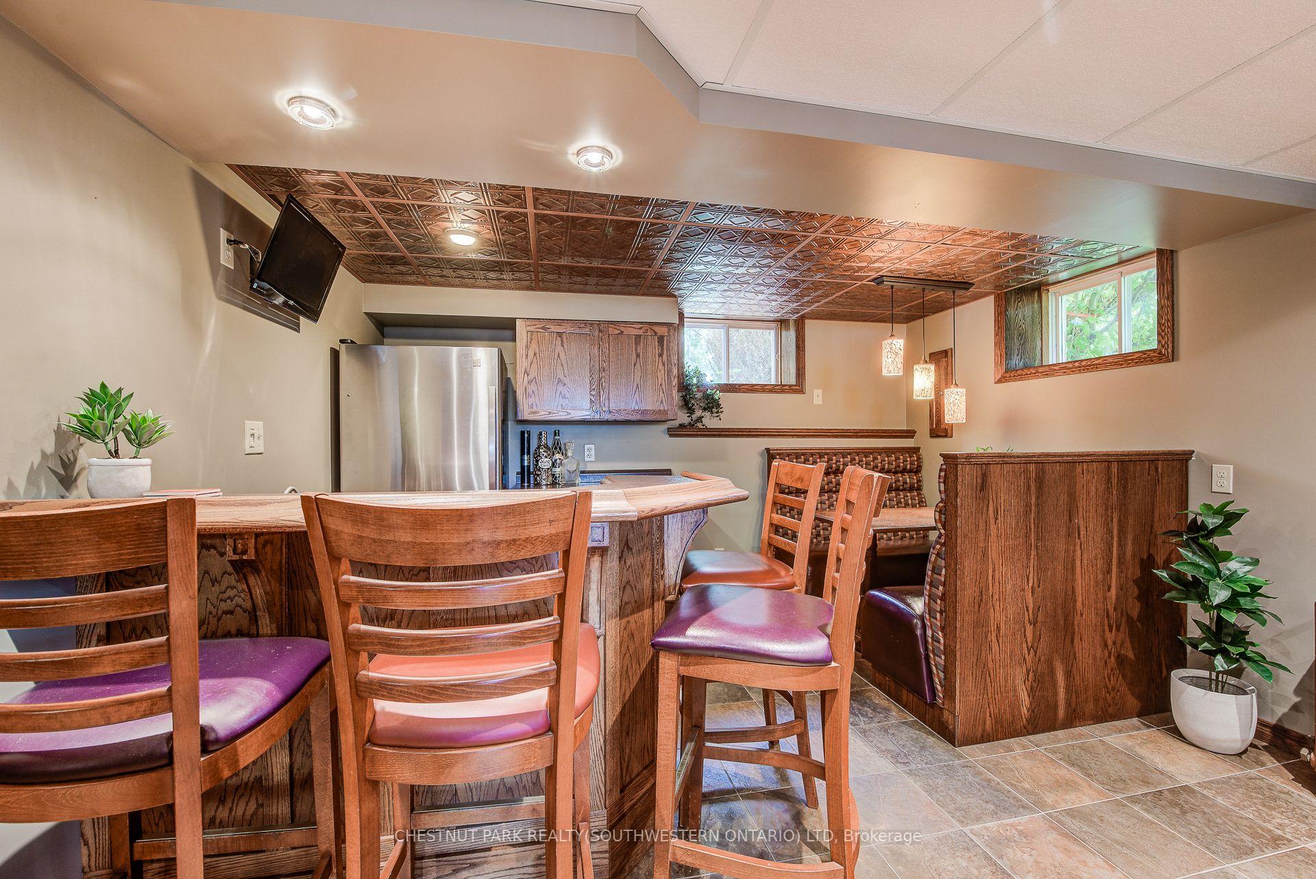 Photo 36 of 1105 Queen's Bush Road, Wellesley — HOMEH