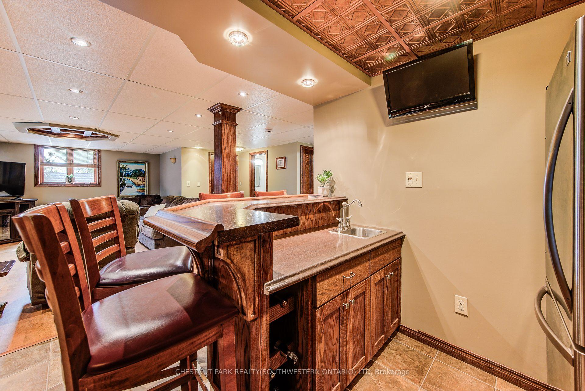 Photo 37 of 1105 Queen's Bush Road, Wellesley — HOMEH