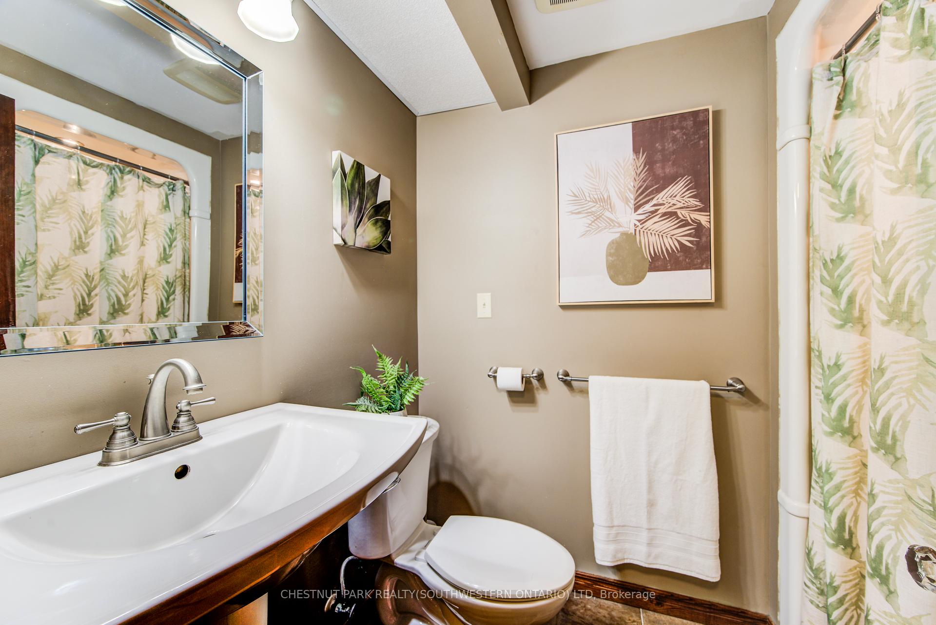 Photo 38 of 1105 Queen's Bush Road, Wellesley — HOMEH