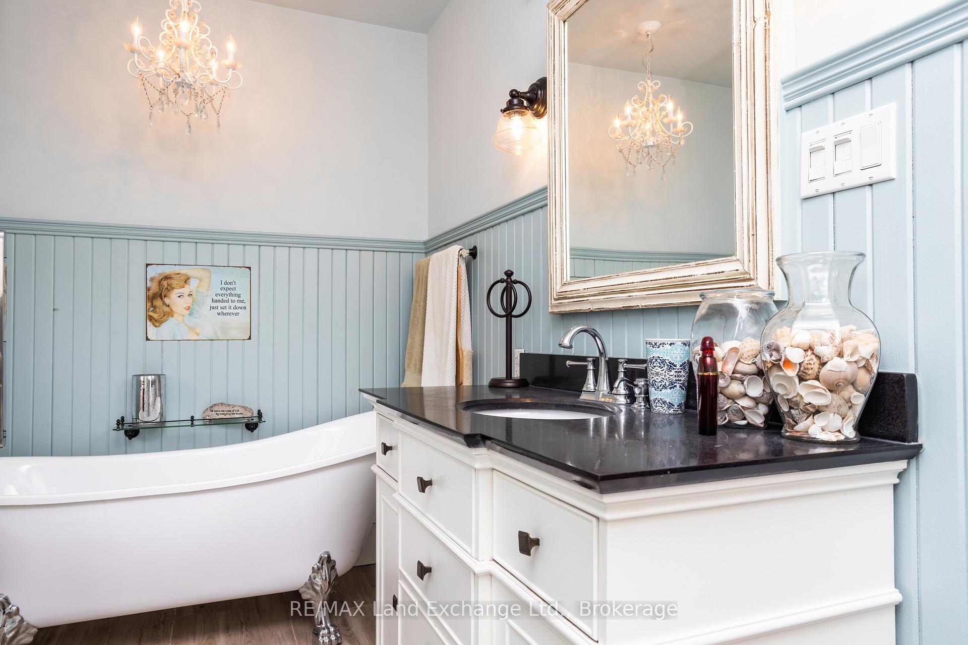 Photo 22 of 175 Queen Street S, Arran-Elderslie — HOMEH