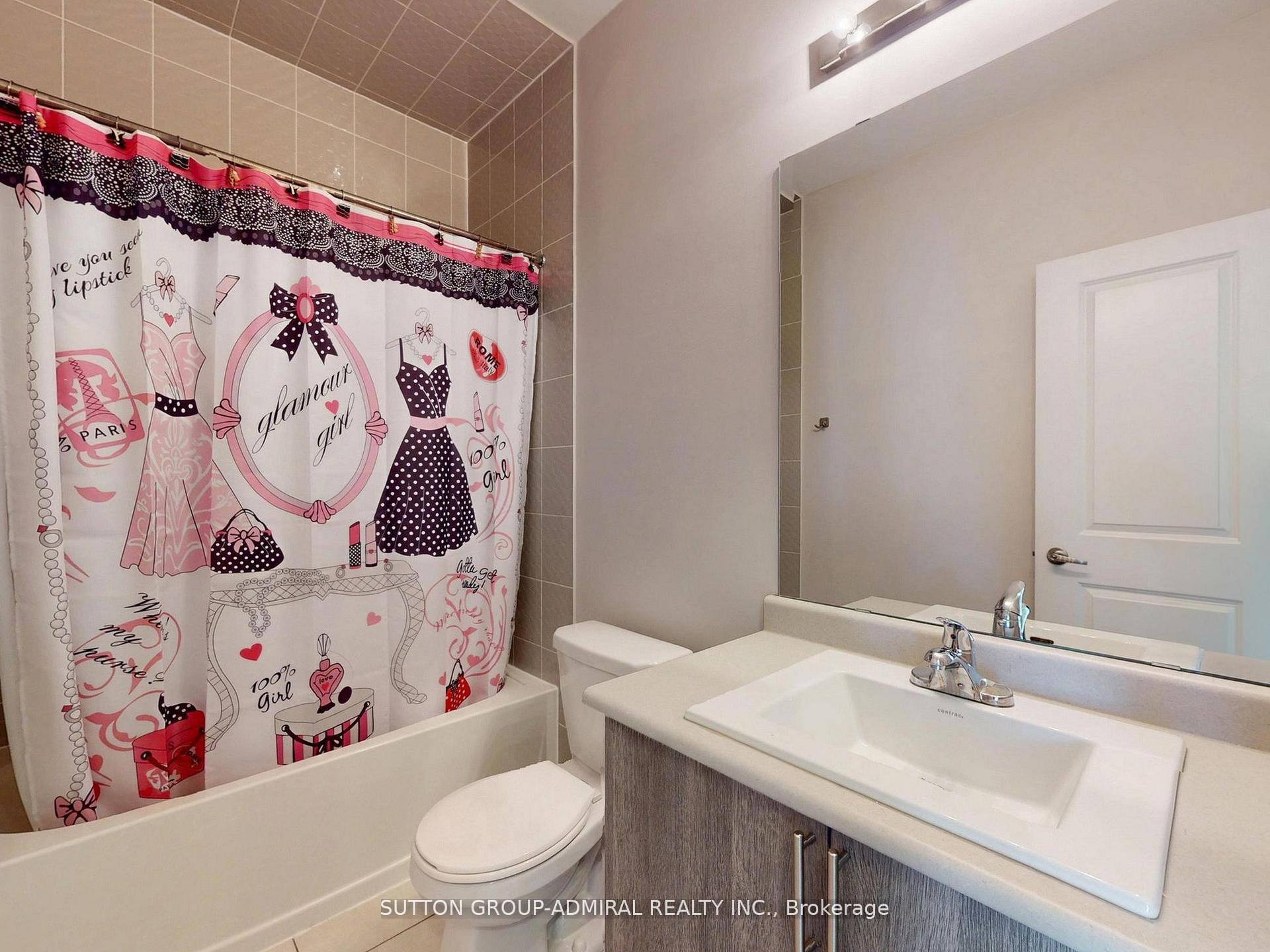 Photo 27 of 70 Laskin Drive, Vaughan, Patterson — HOMEH
