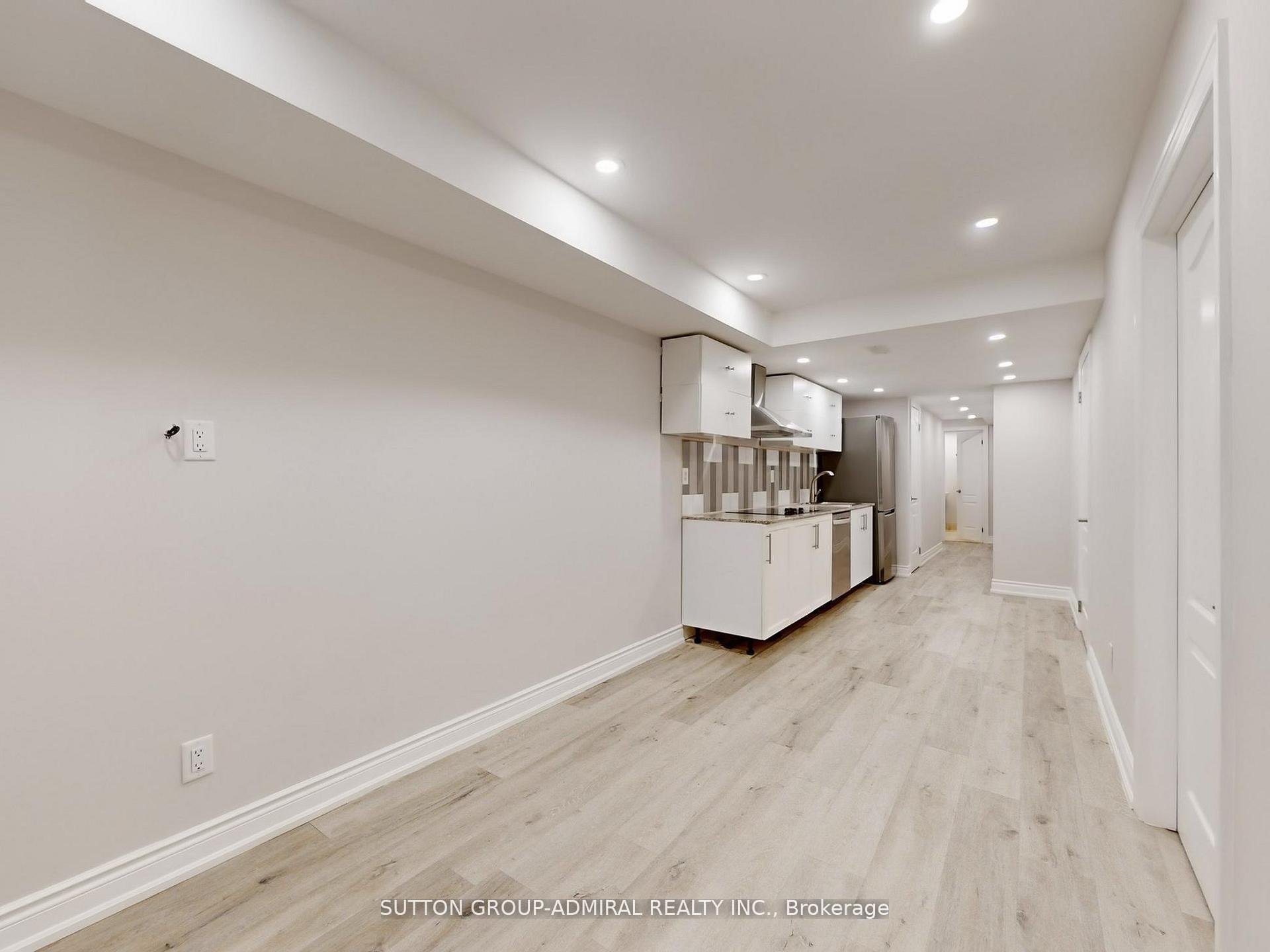 Photo 30 of 70 Laskin Drive, Vaughan, Patterson — HOMEH