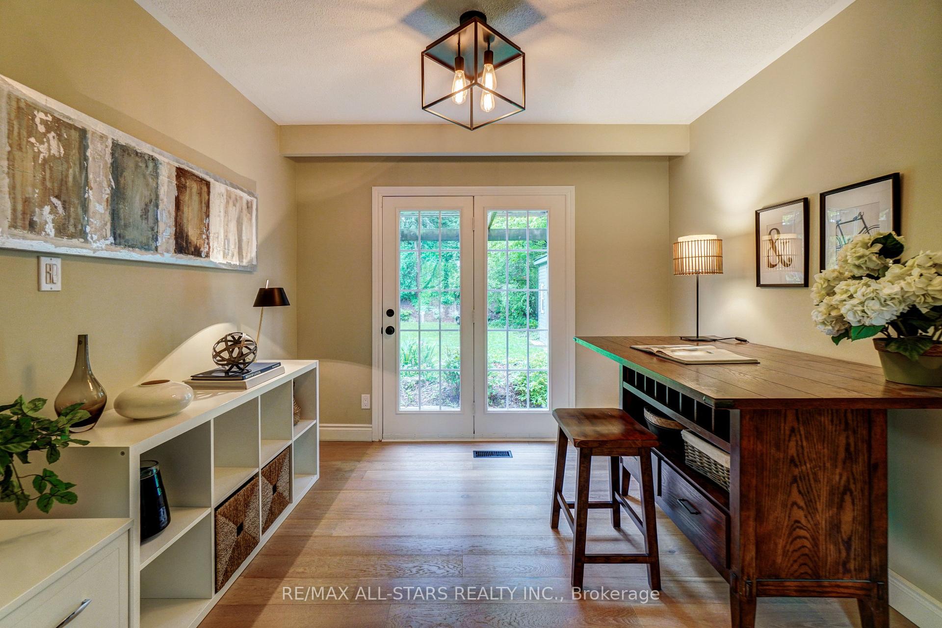 Photo 9 of 6 Wilson Street, Uxbridge — HOMEH