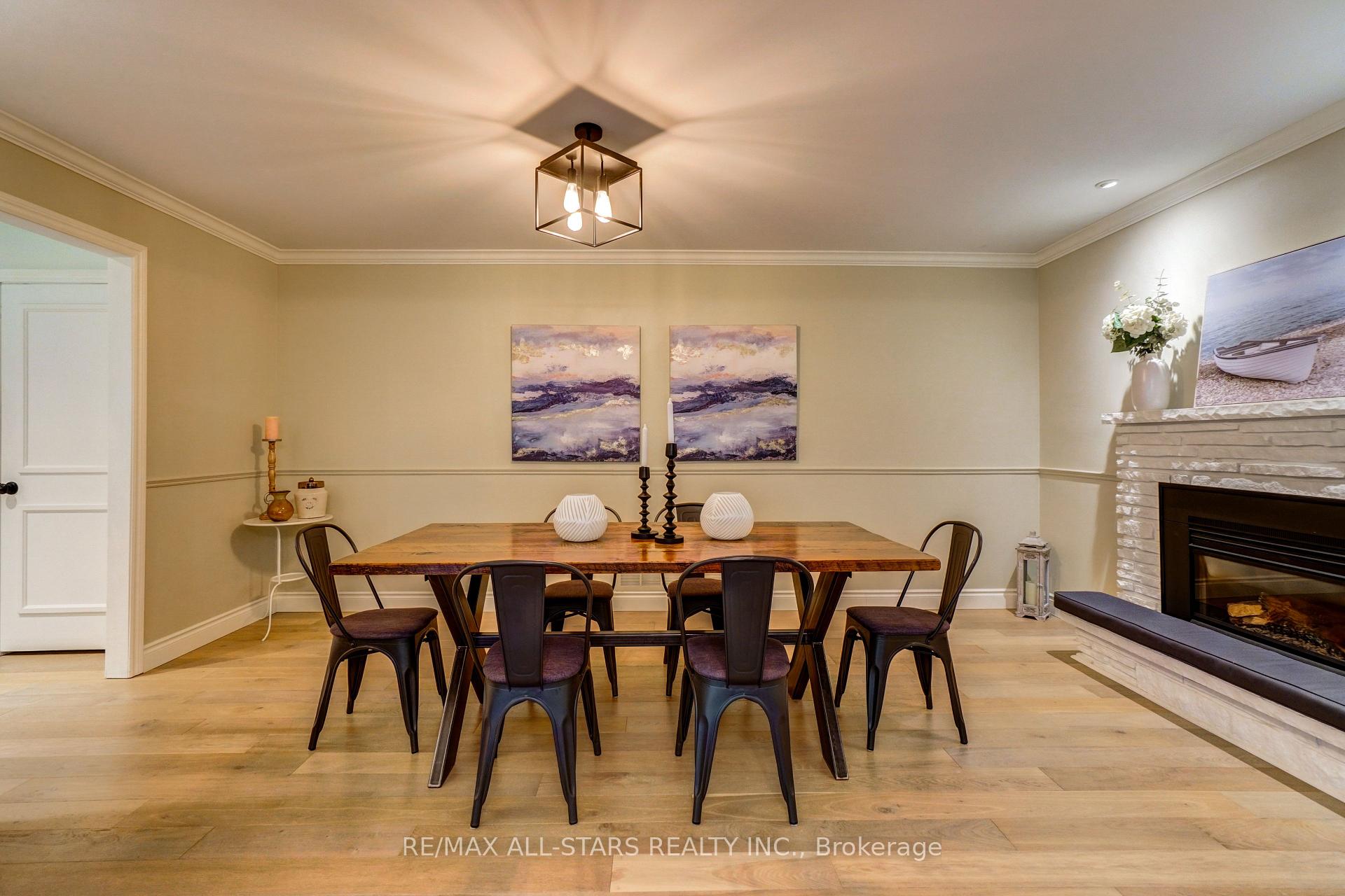 Photo 14 of 6 Wilson Street, Uxbridge — HOMEH