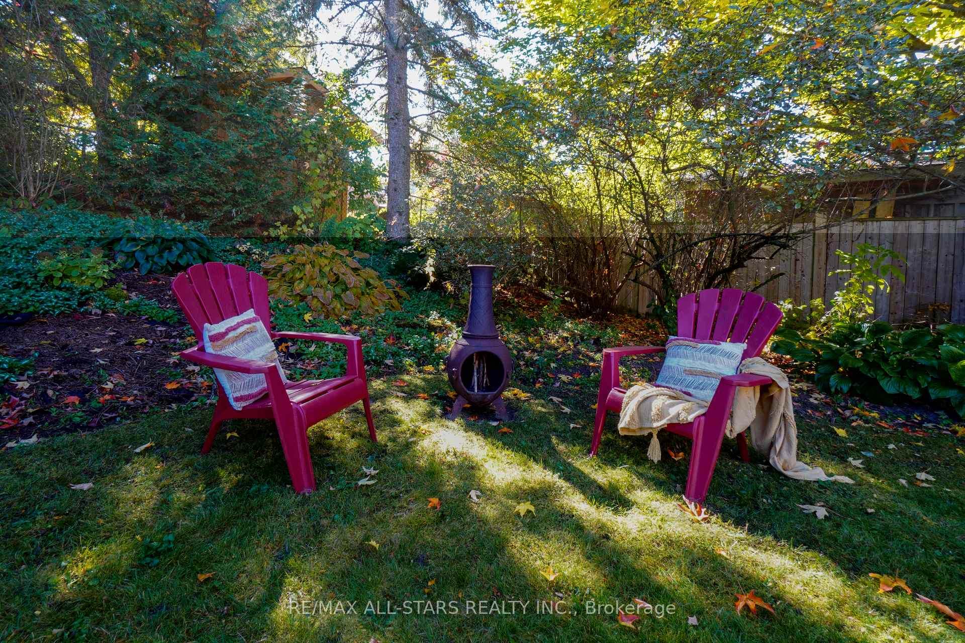 Photo 42 of 6 Wilson Street, Uxbridge — HOMEH
