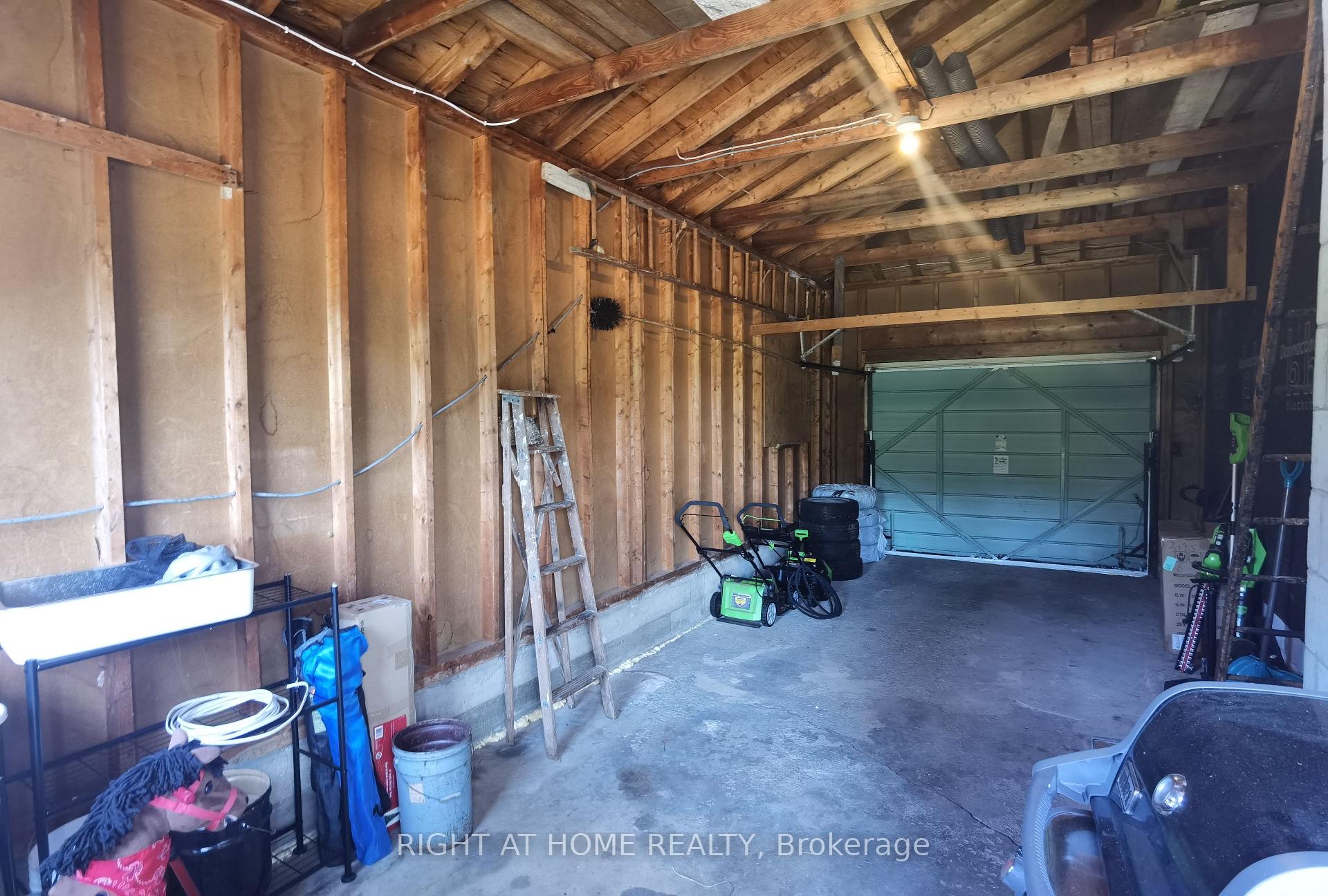 Photo 11 of 3630 Hillbrook Road, Augusta, Augusta Twp — HOMEH