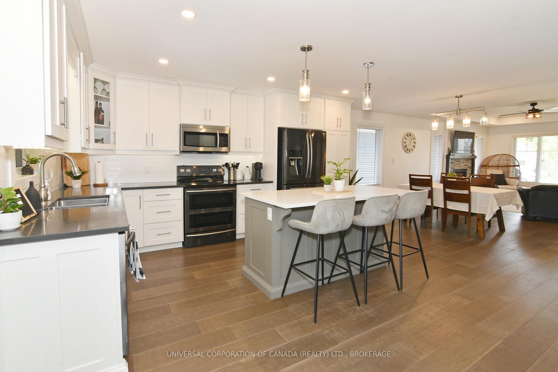 Photo 19 of 269 Sydenham Street E, Aylmer — HOMEH