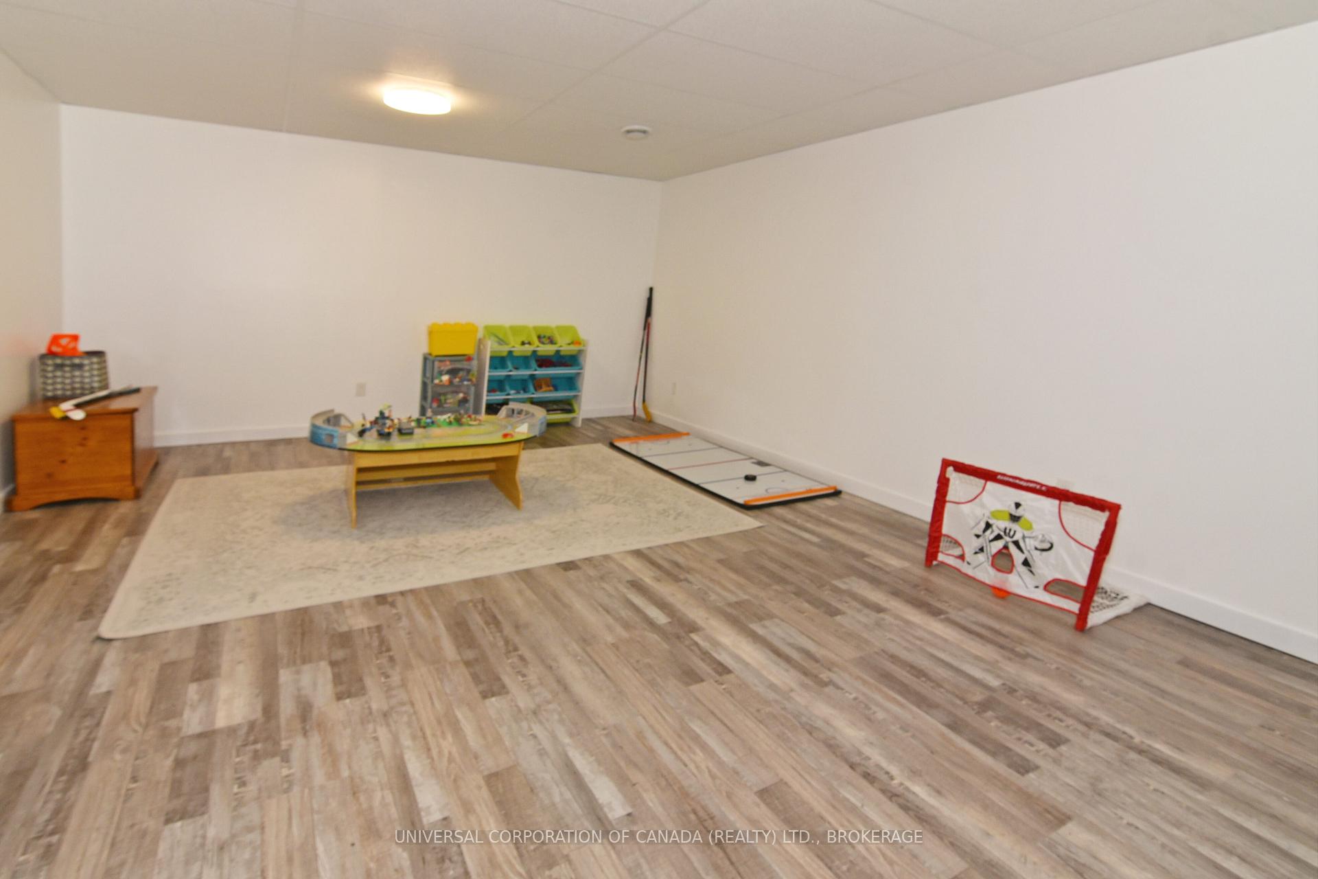 Photo 21 of 269 Sydenham Street E, Aylmer — HOMEH