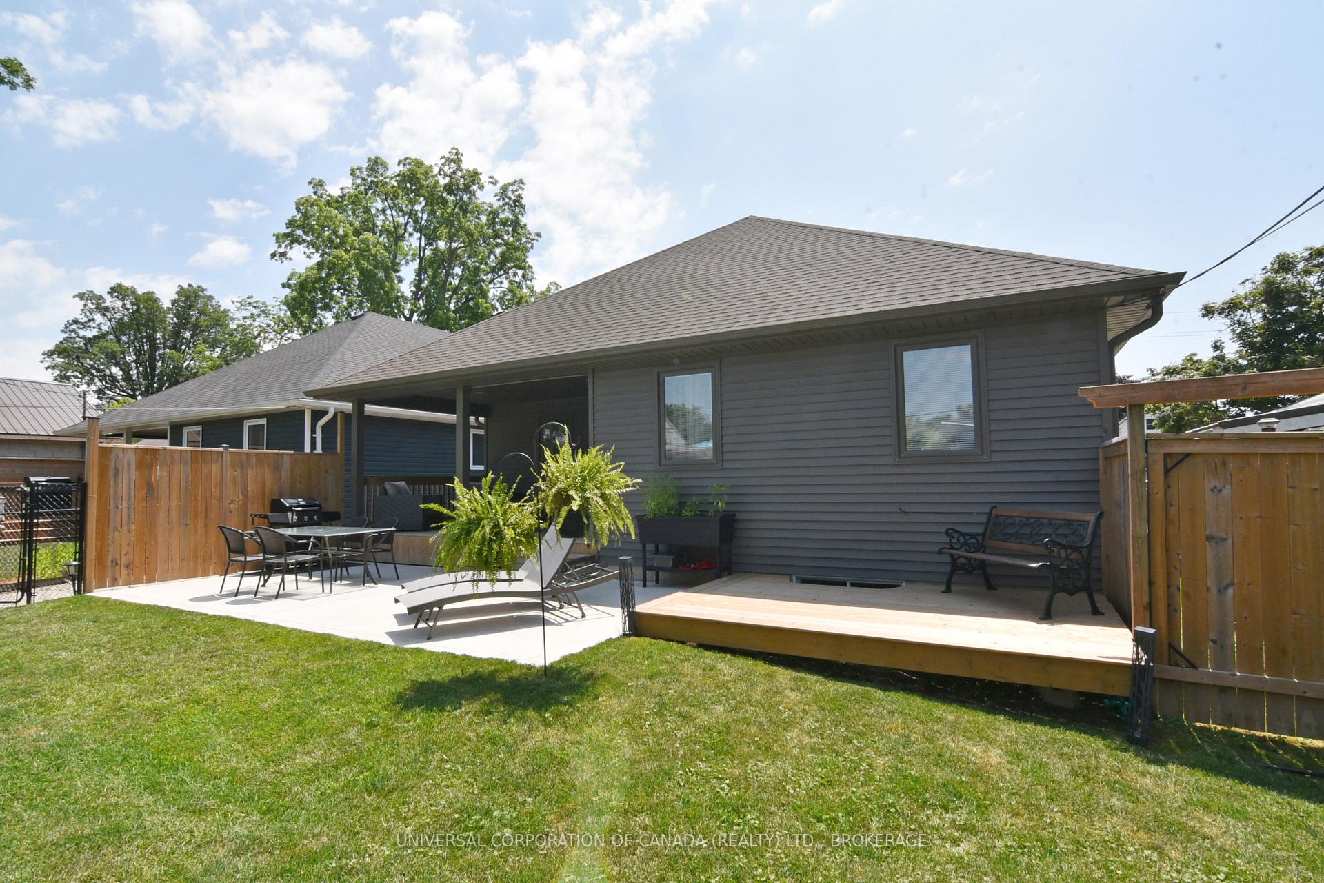 Photo 35 of 269 Sydenham Street E, Aylmer — HOMEH