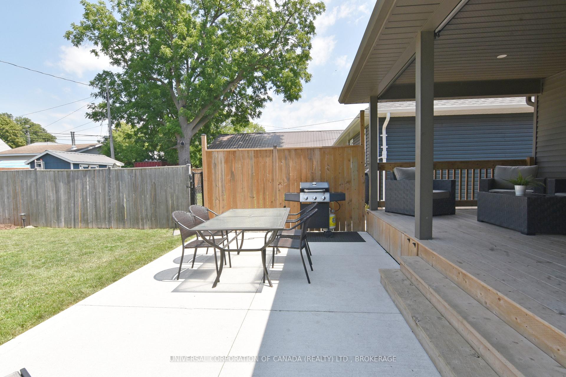 Photo 41 of 269 Sydenham Street E, Aylmer — HOMEH