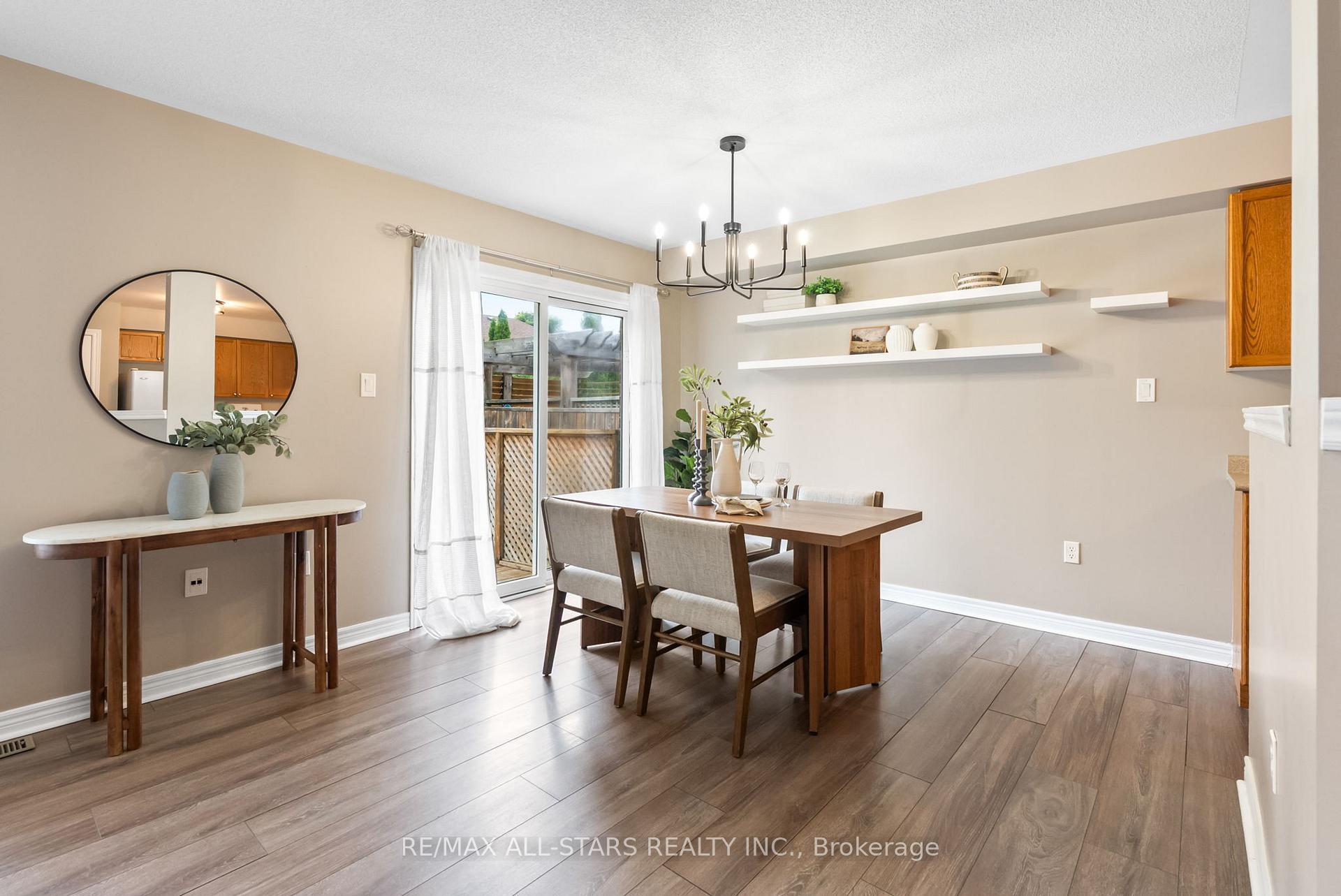 Photo 8 of 69 Oakside Drive, Uxbridge — HOMEH