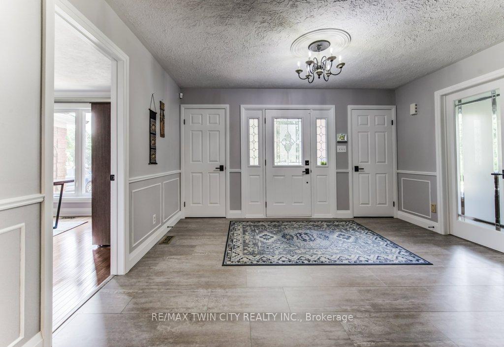 Photo 6 of 489 Branstone Drive, Waterloo — HOMEH