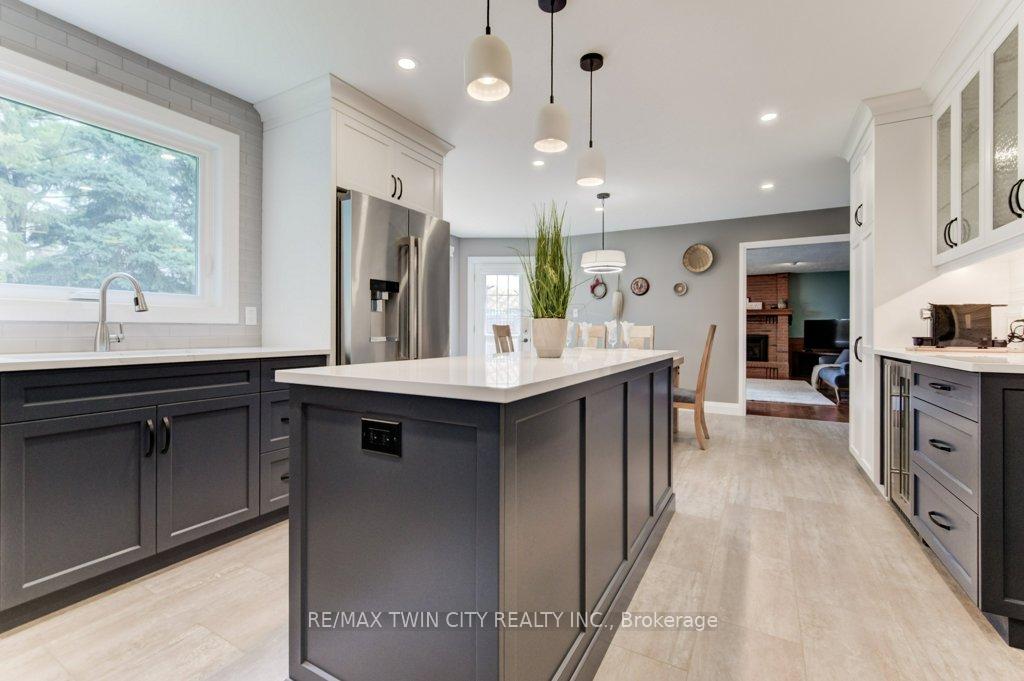 Photo 11 of 489 Branstone Drive, Waterloo — HOMEH