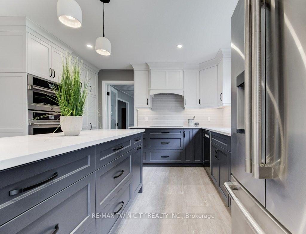 Photo 13 of 489 Branstone Drive, Waterloo — HOMEH