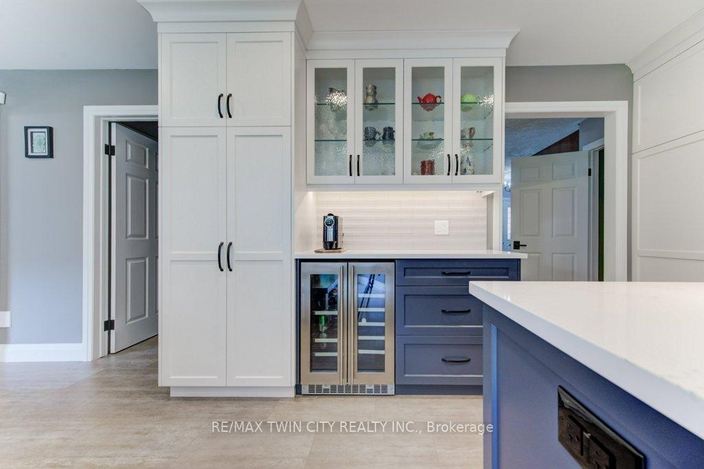 Photo 14 of 489 Branstone Drive, Waterloo — HOMEH
