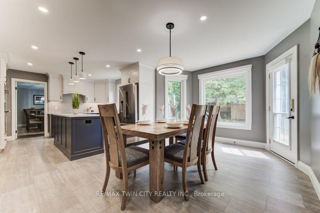 Photo 17 of 489 Branstone Drive, Waterloo — HOMEH