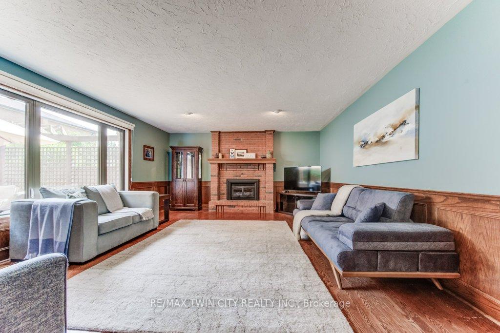 Photo 19 of 489 Branstone Drive, Waterloo — HOMEH