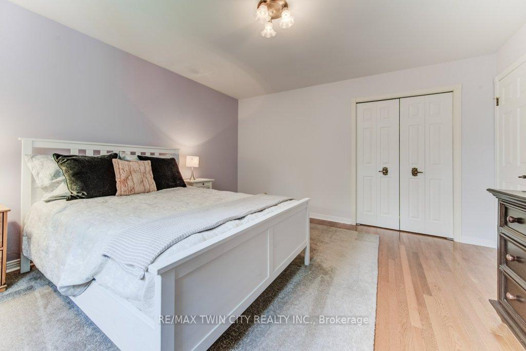 Photo 29 of 489 Branstone Drive, Waterloo — HOMEH