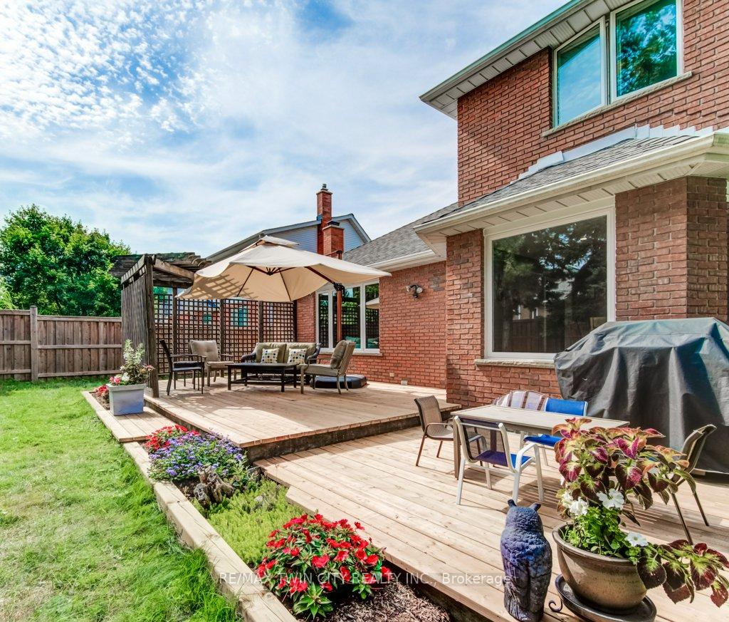 Photo 40 of 489 Branstone Drive, Waterloo — HOMEH