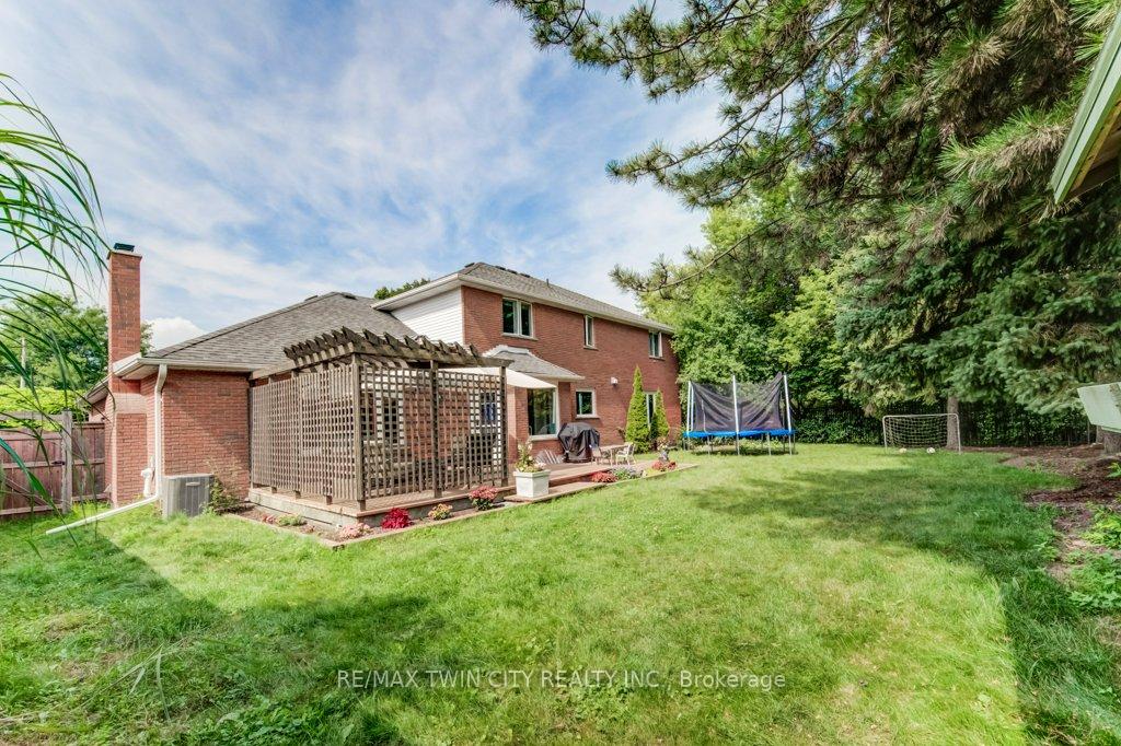 Photo 42 of 489 Branstone Drive, Waterloo — HOMEH
