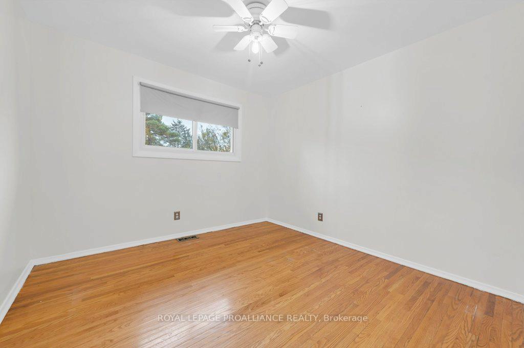 Photo 19 of 121 Palmer Road, Belleville, Belleville Ward — HOMEH