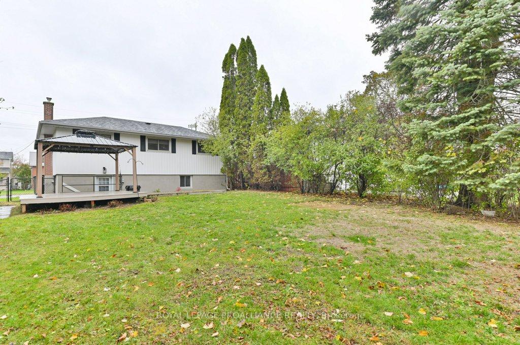 Photo 32 of 121 Palmer Road, Belleville, Belleville Ward — HOMEH