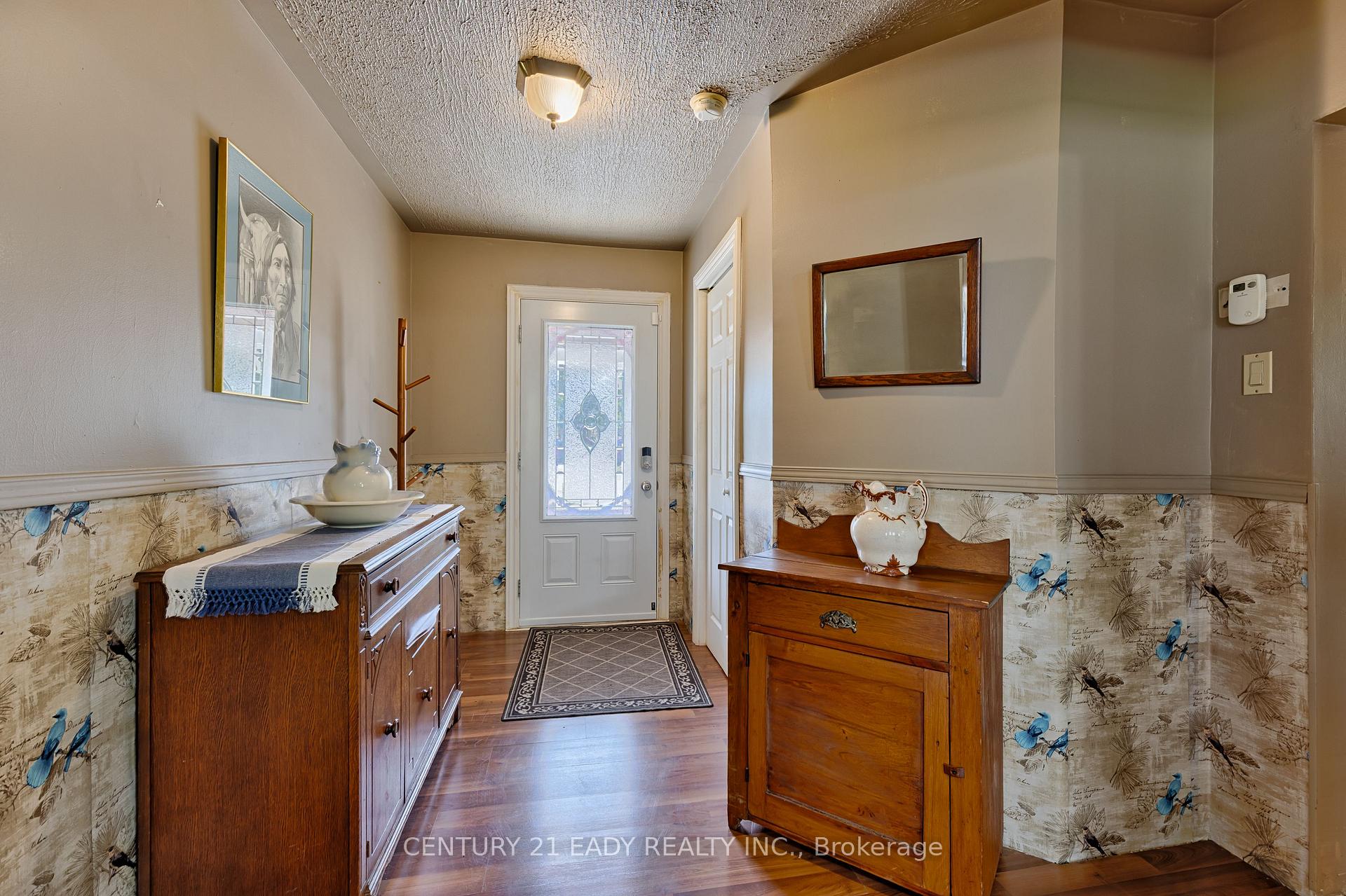 Photo 6 of 63 Sebastopol Drive, Bonnechere Valley, Eganville/Bonnechere Twp — HOMEH