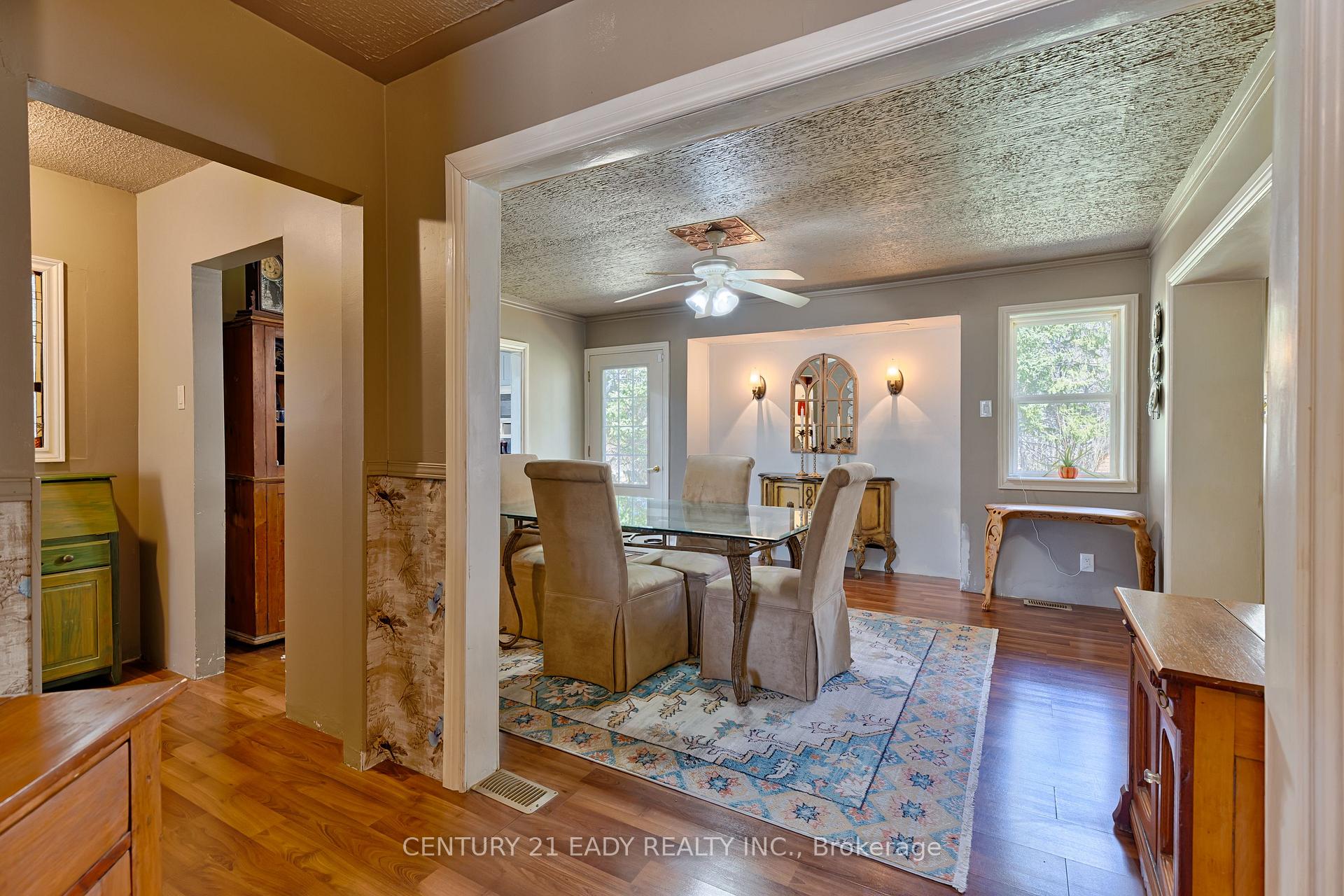 Photo 8 of 63 Sebastopol Drive, Bonnechere Valley, Eganville/Bonnechere Twp — HOMEH