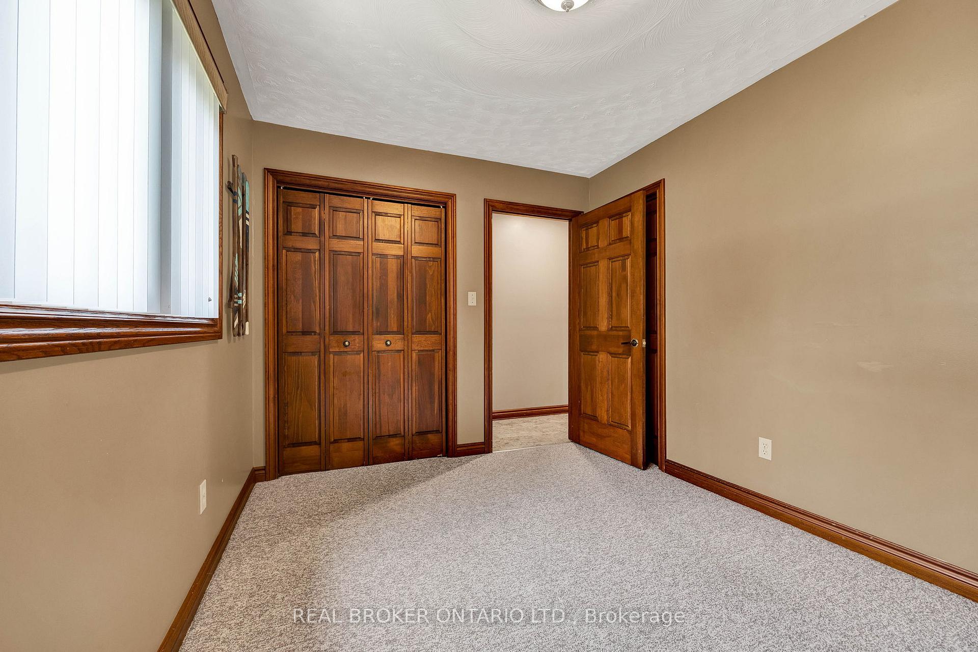 Photo 19 of 1 Shantz Place, Wellesley — HOMEH
