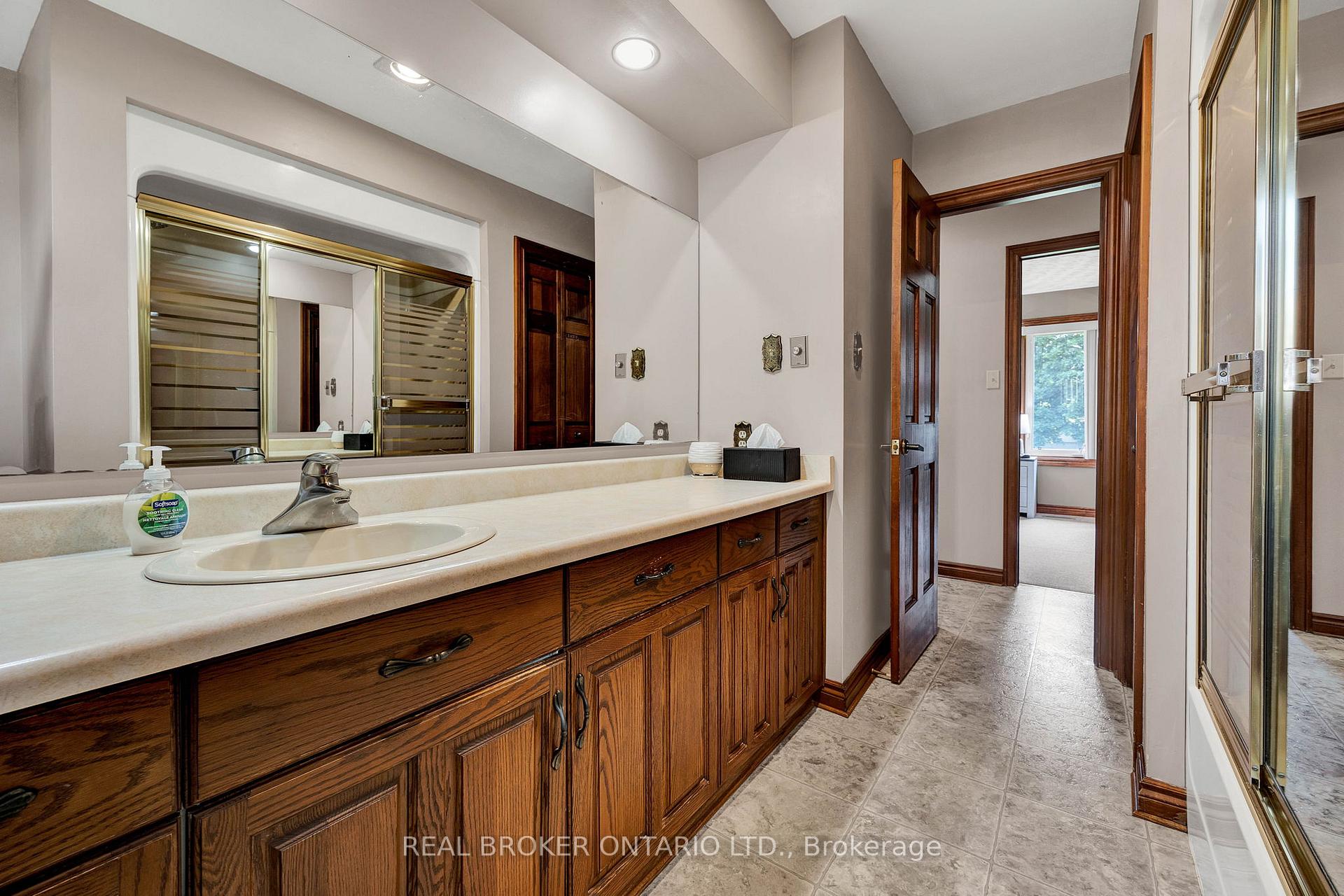 Photo 23 of 1 Shantz Place, Wellesley — HOMEH