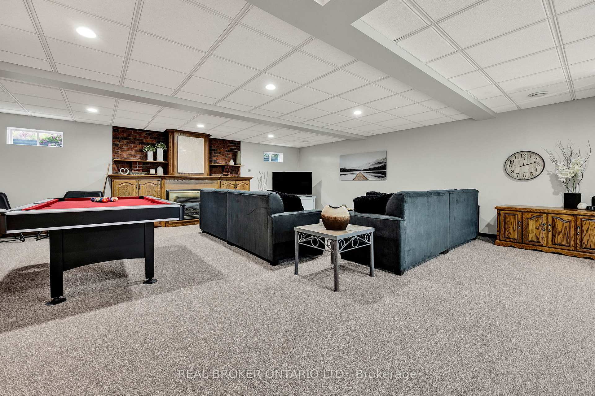 Photo 26 of 1 Shantz Place, Wellesley — HOMEH