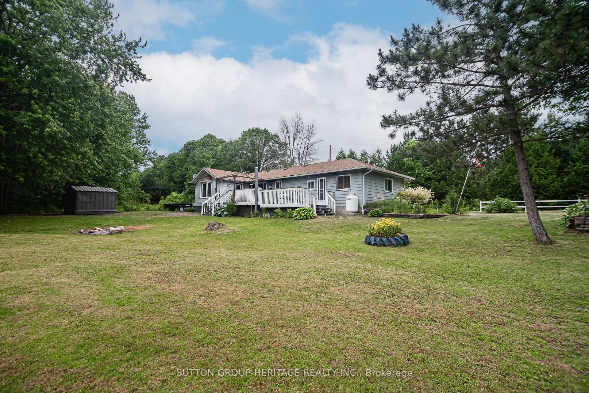 Photo 3 of 49 Wannamaker Lane, Tweed, Hungerford (Twp) — HOMEH