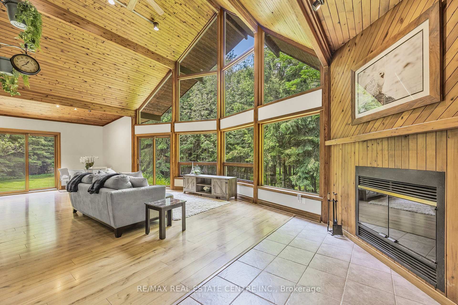Photo 3 of 293432 Eighth Line, Amaranth, Rural Amaranth — HOMEH
