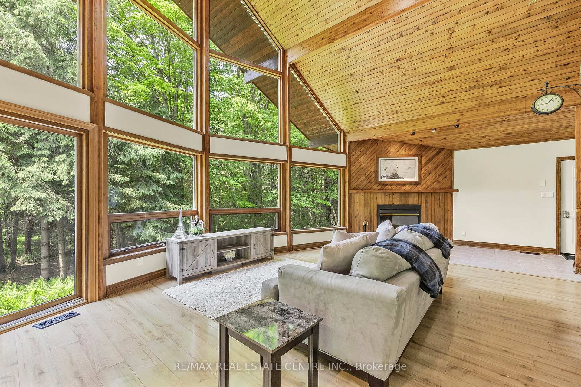 Photo 6 of 293432 Eighth Line, Amaranth, Rural Amaranth — HOMEH
